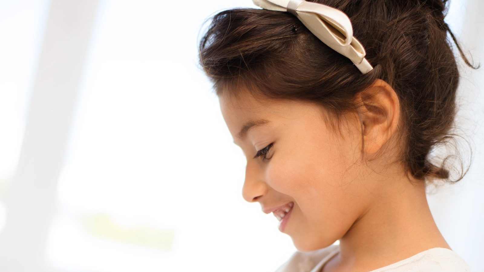 Young girl in a white dress